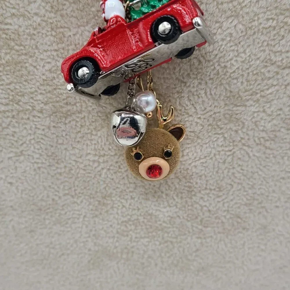 Betsey Johnson Santa Truck Pendant Charm Crystal Necklace NWT! NEW!